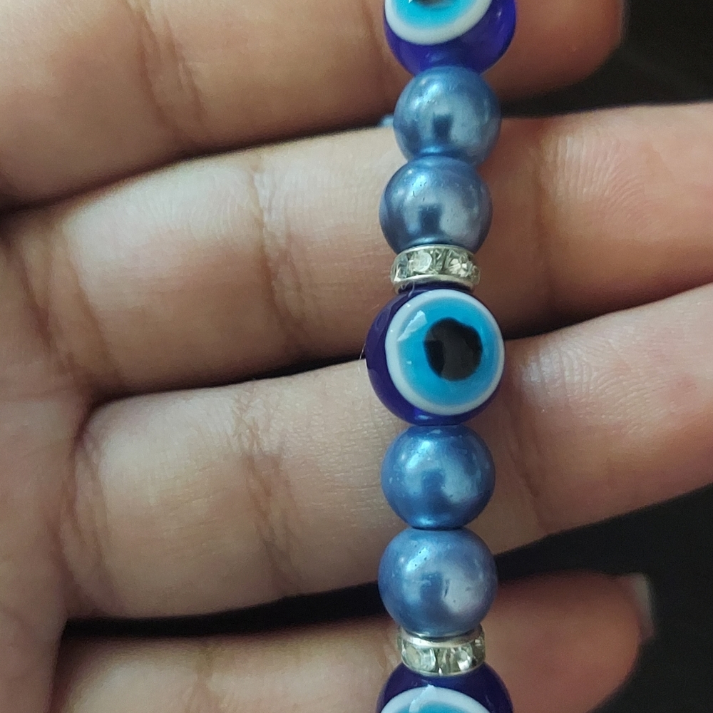 Blue Evil Eye Bracelet - Picture 5 of 8
